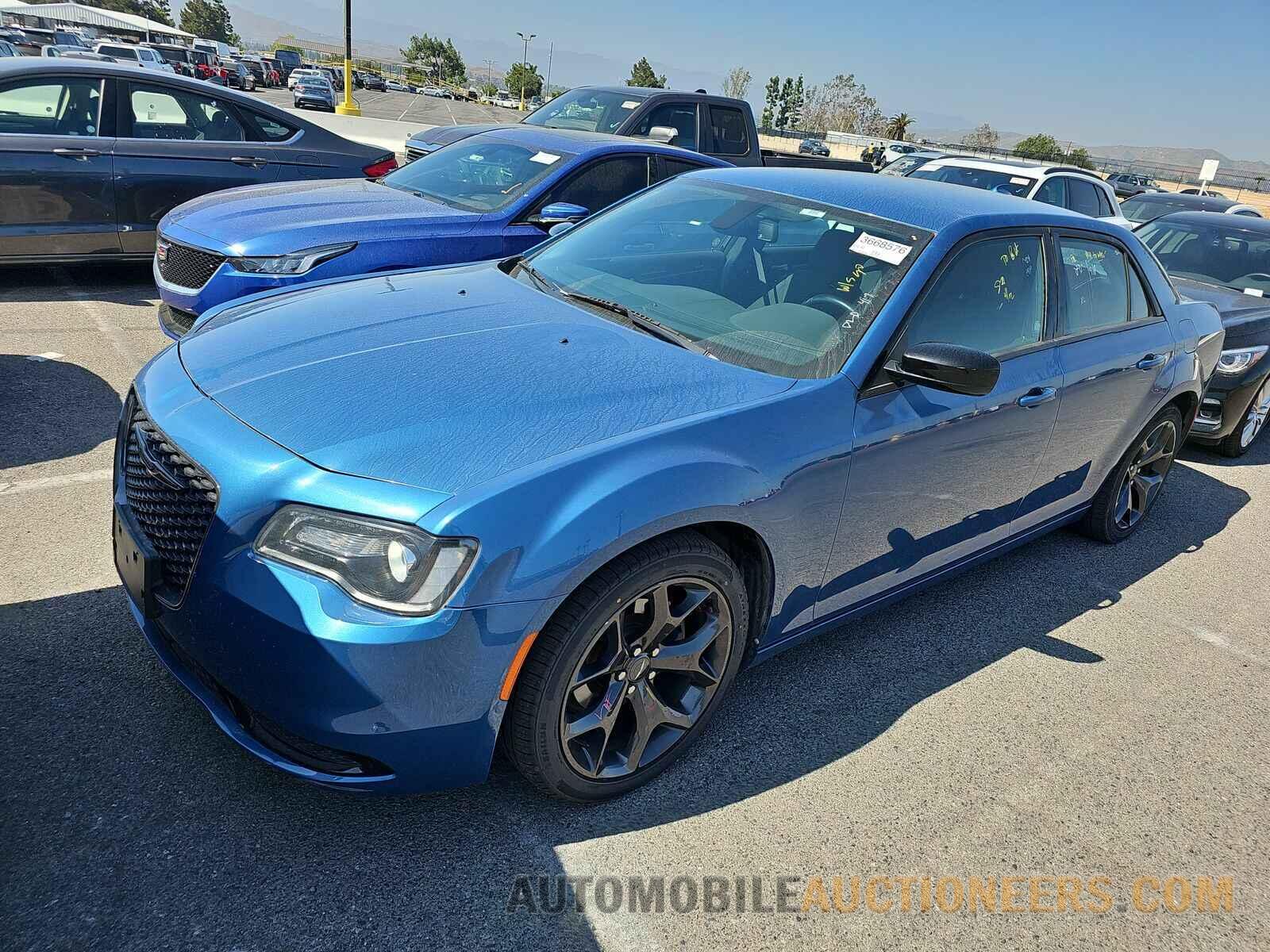 2C3CCAAG0LH181532 Chrysler 300 2020