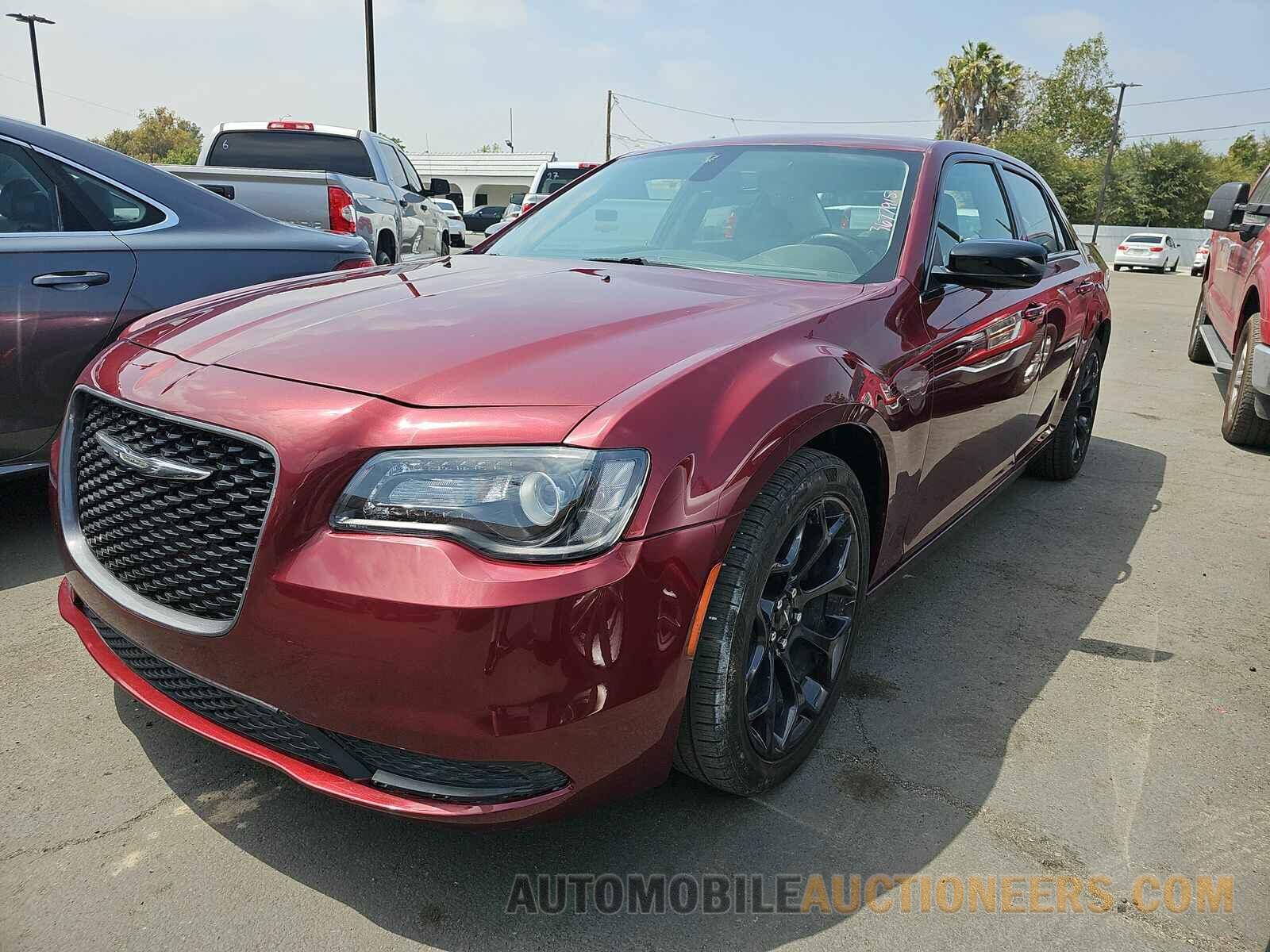 2C3CCAAG2KH727133 Chrysler 300 2019