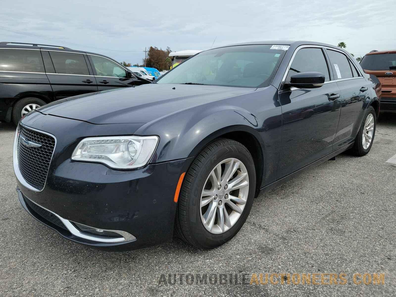 2C3CCAAG3JH117532 Chrysler 300 2018