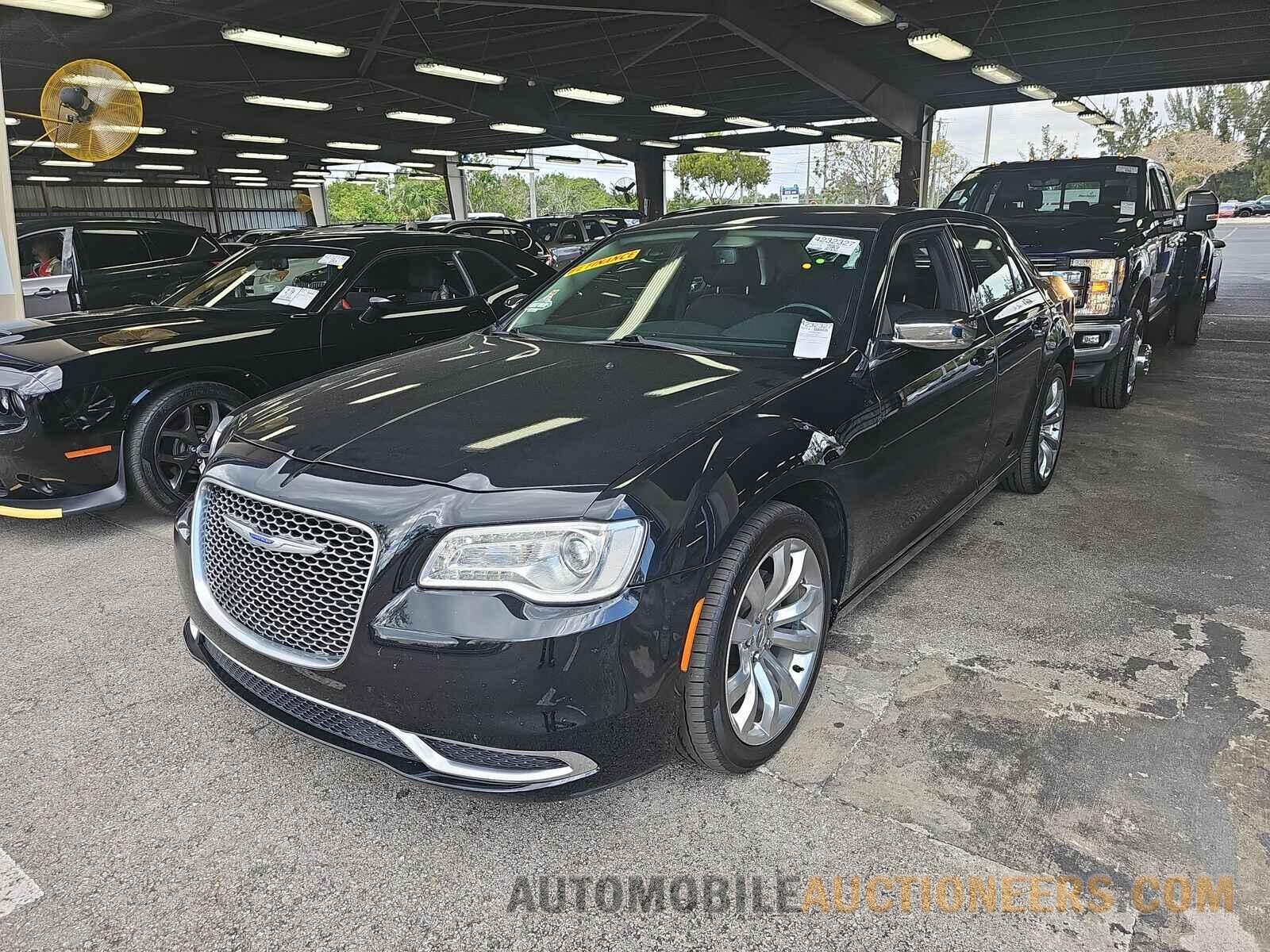 2C3CCAAG4LH120393 Chrysler 300 2020