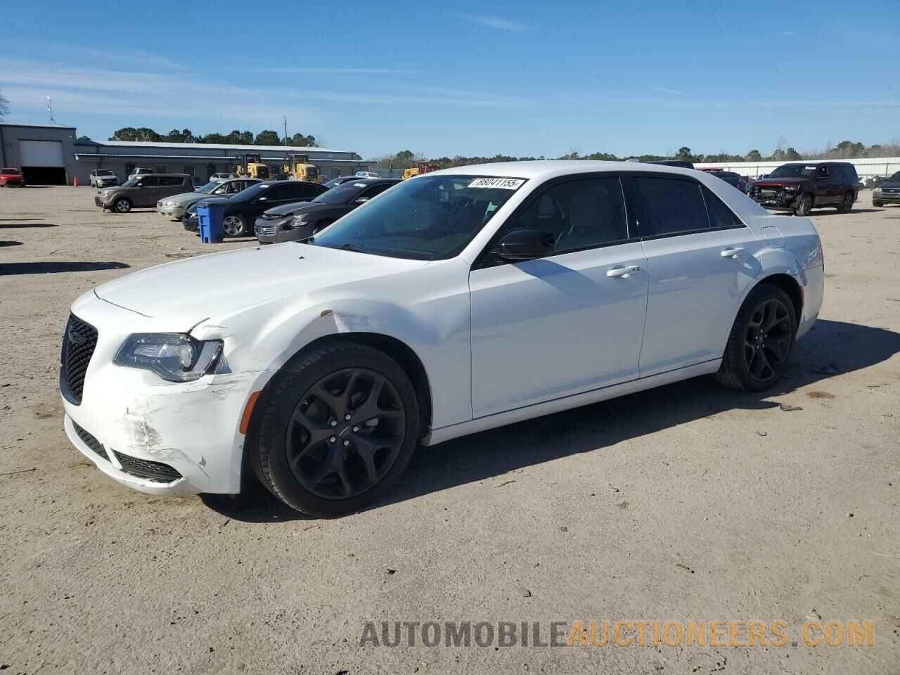 2C3CCAAG4NH130991 CHRYSLER 300 2022