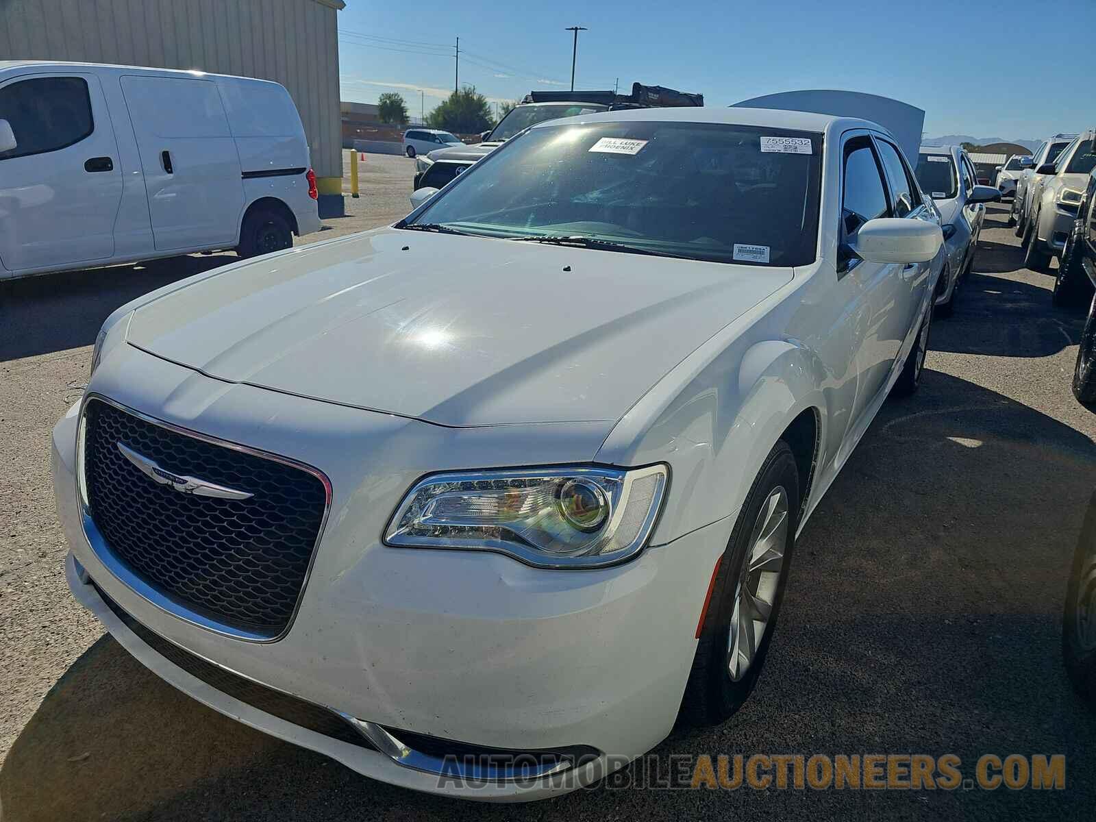 2C3CCAAG5LH115736 Chrysler 300 2020