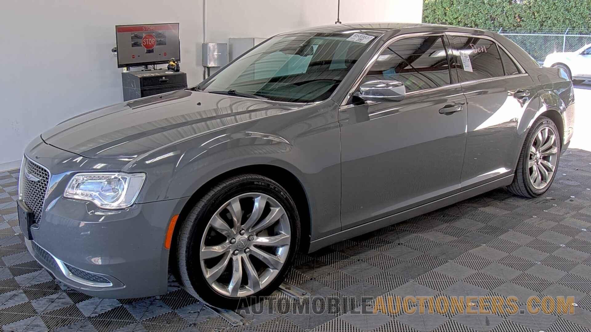 2C3CCAAG6KH610140 Chrysler 300 2019