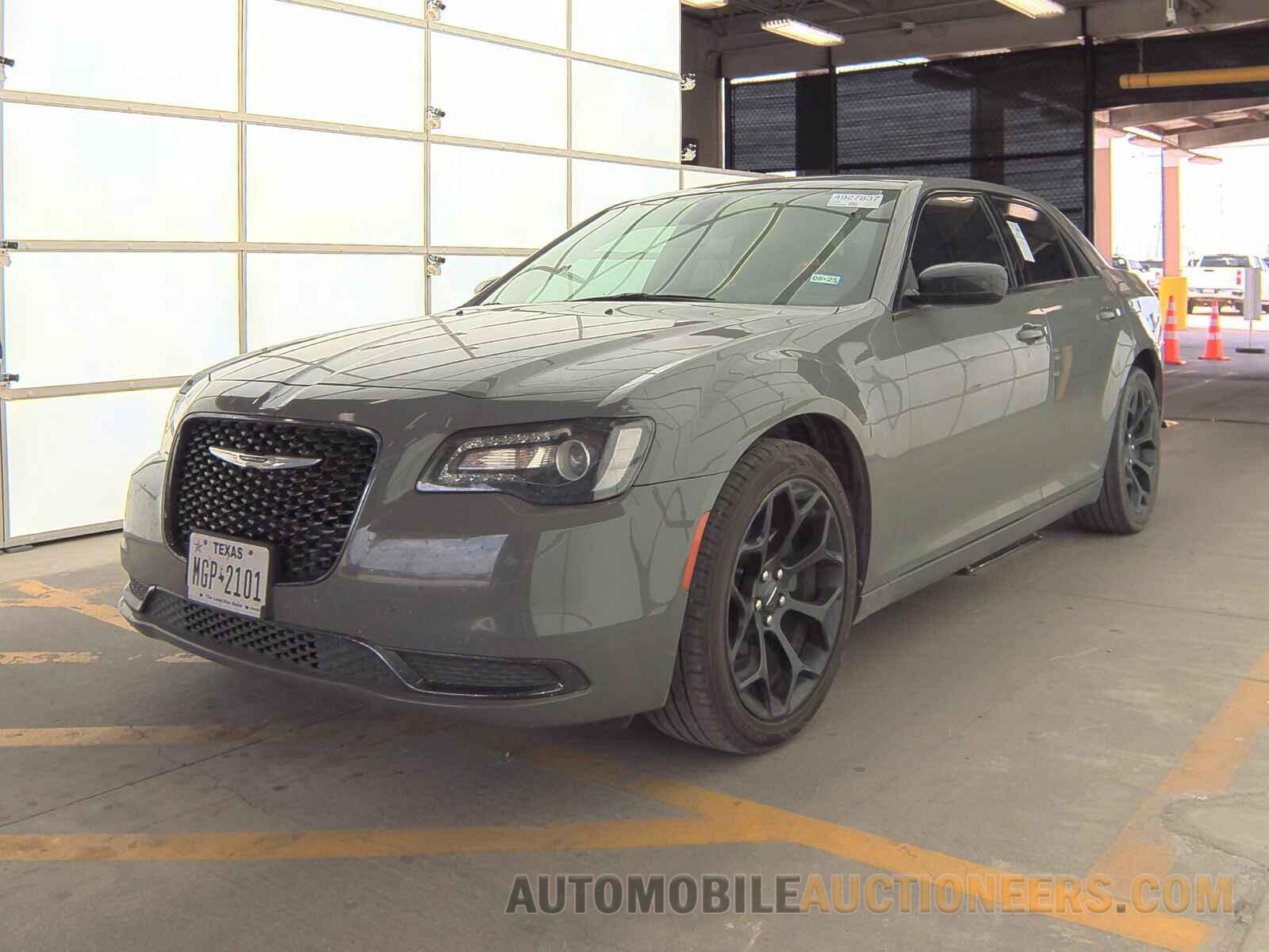 2C3CCAAG6KH614463 Chrysler 300 2019