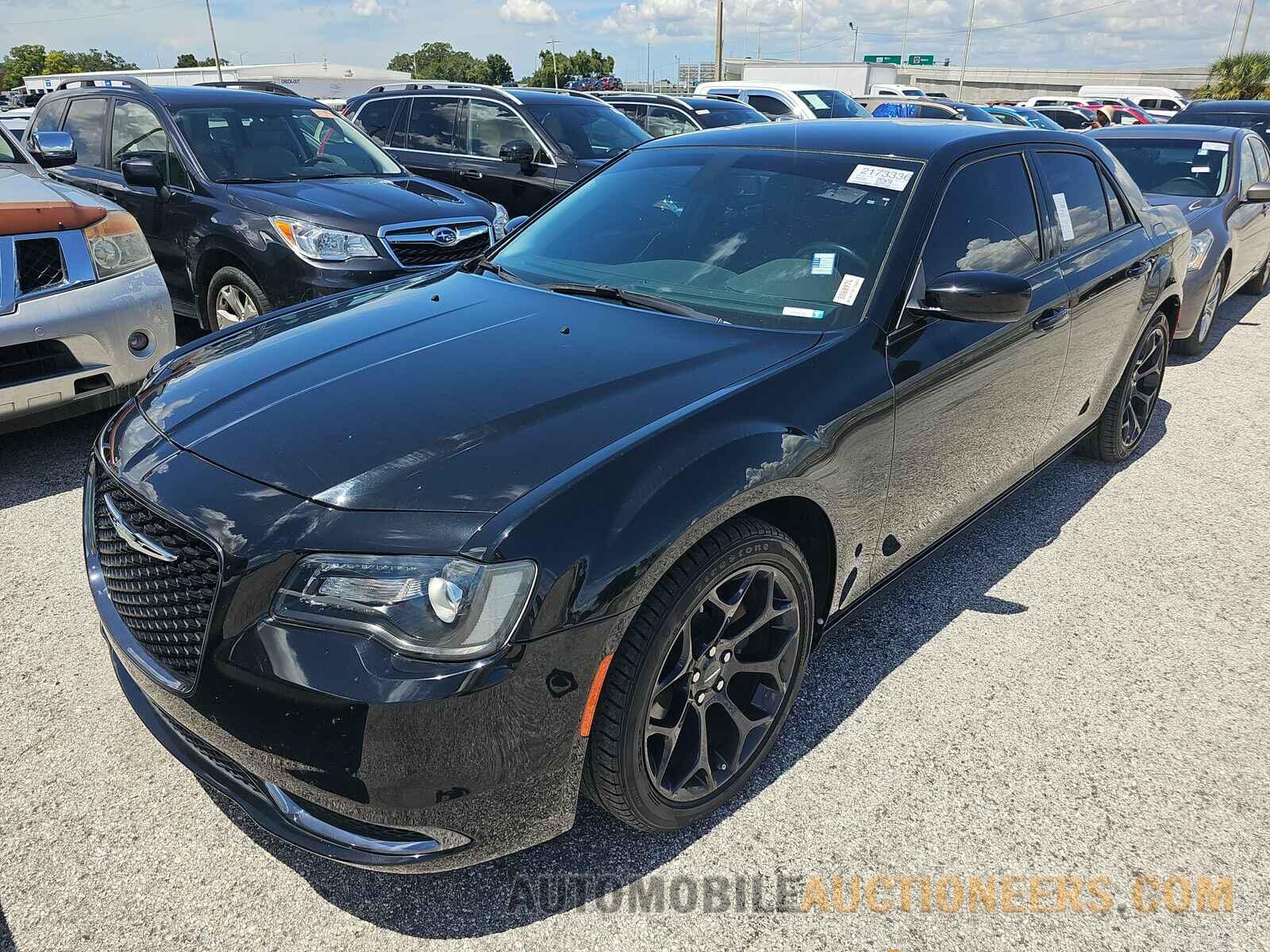 2C3CCAAG6LH115700 Chrysler 300 2020