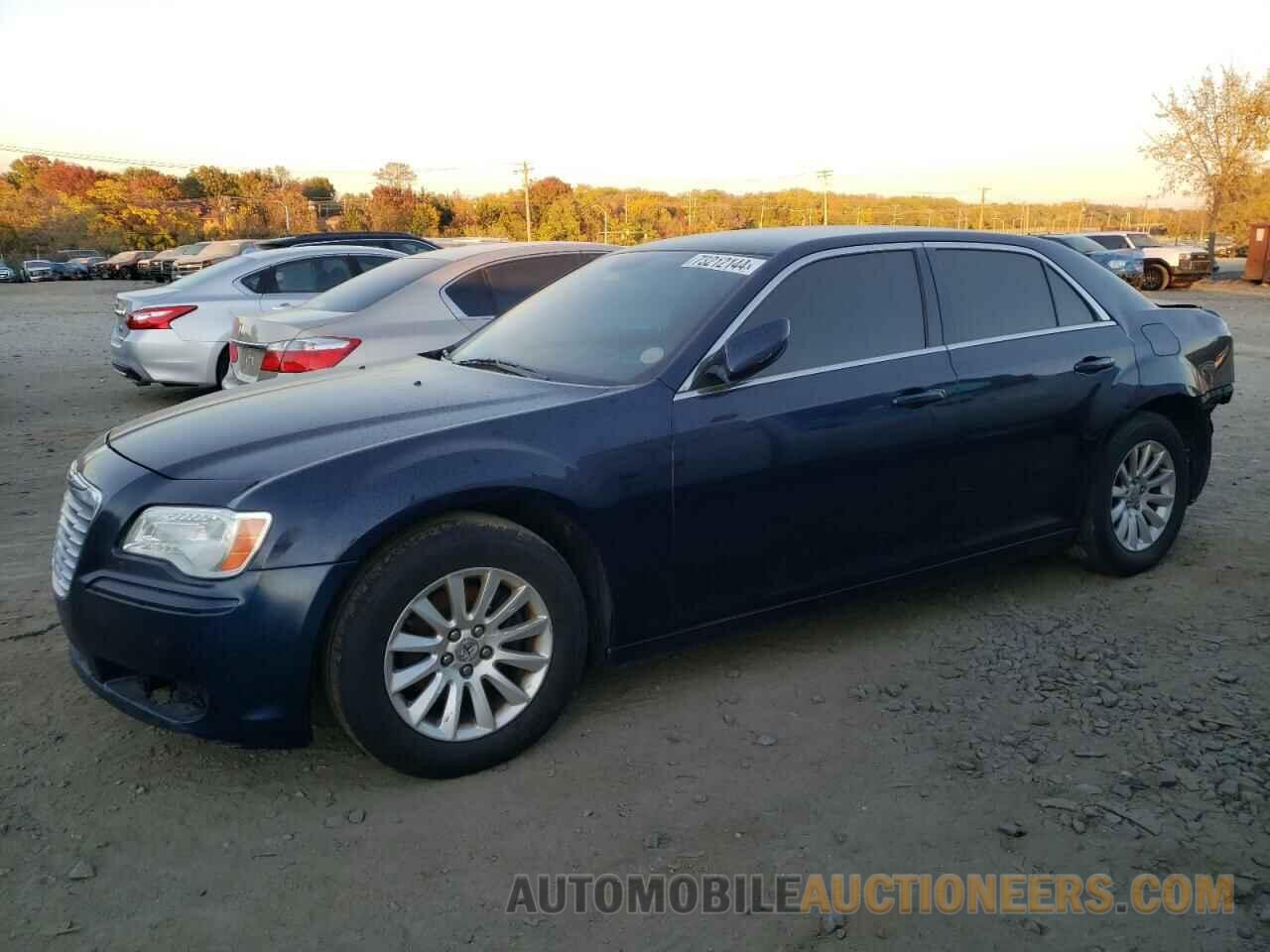 2C3CCAAG7DH630660 CHRYSLER 300 2013