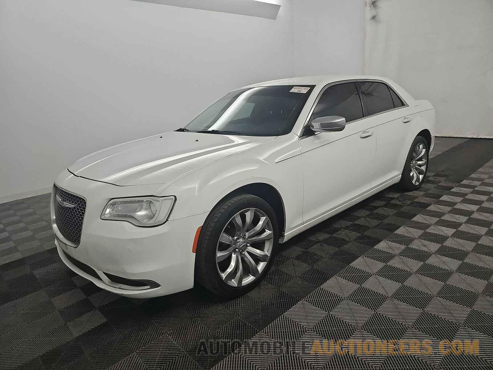 2C3CCAAG7KH501069 Chrysler 300 2019