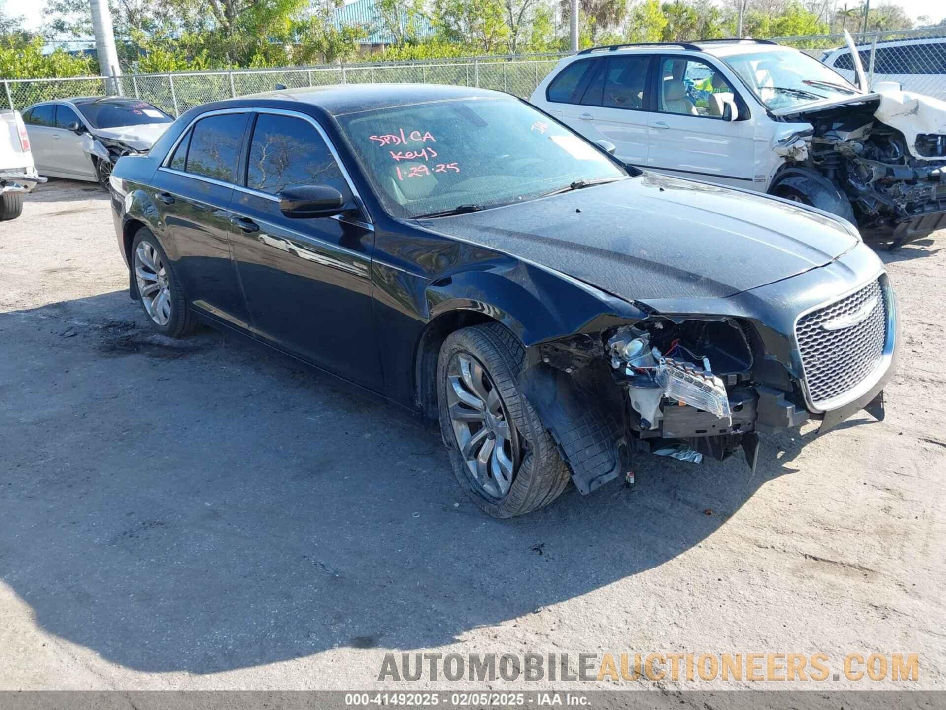 2C3CCAAG8GH311160 CHRYSLER 300 2016