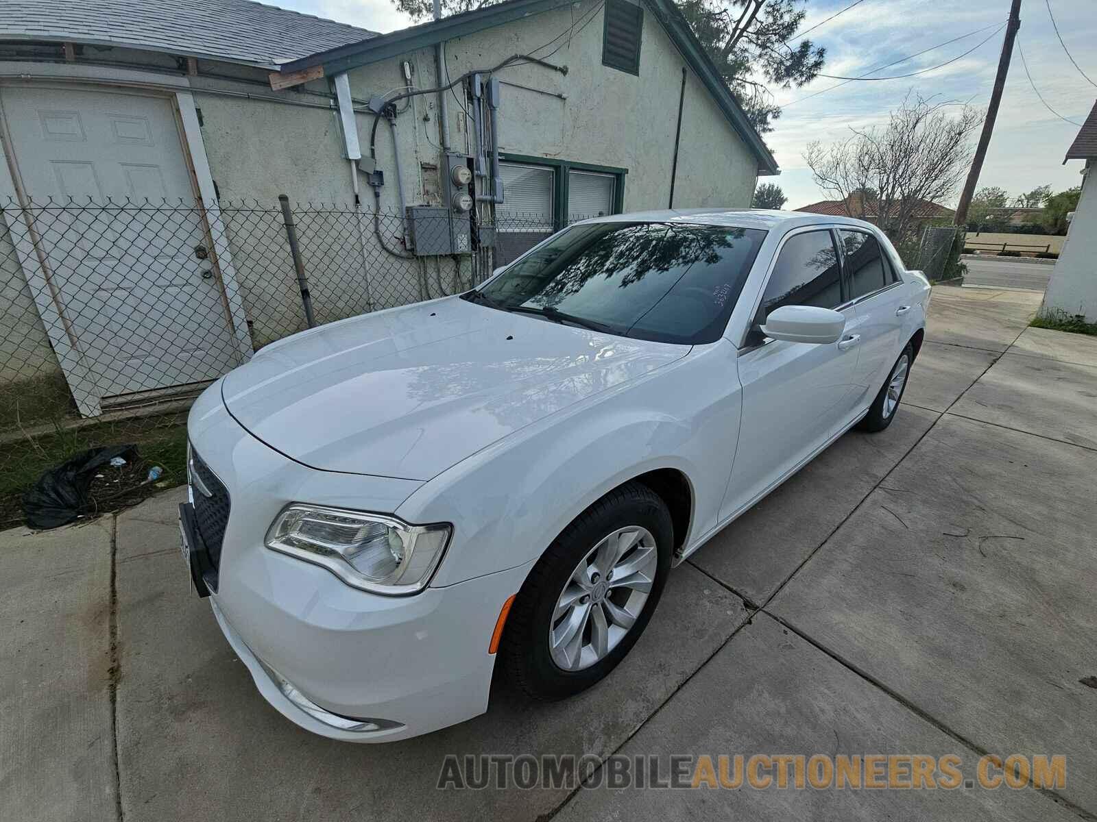 2C3CCAAG8KH648341 Chrysler 300 2019