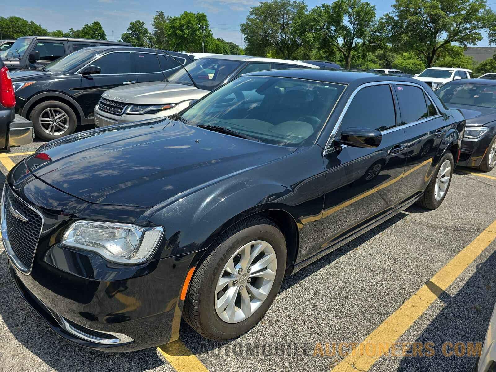 2C3CCAAG9FH898483 Chrysler 300 2015