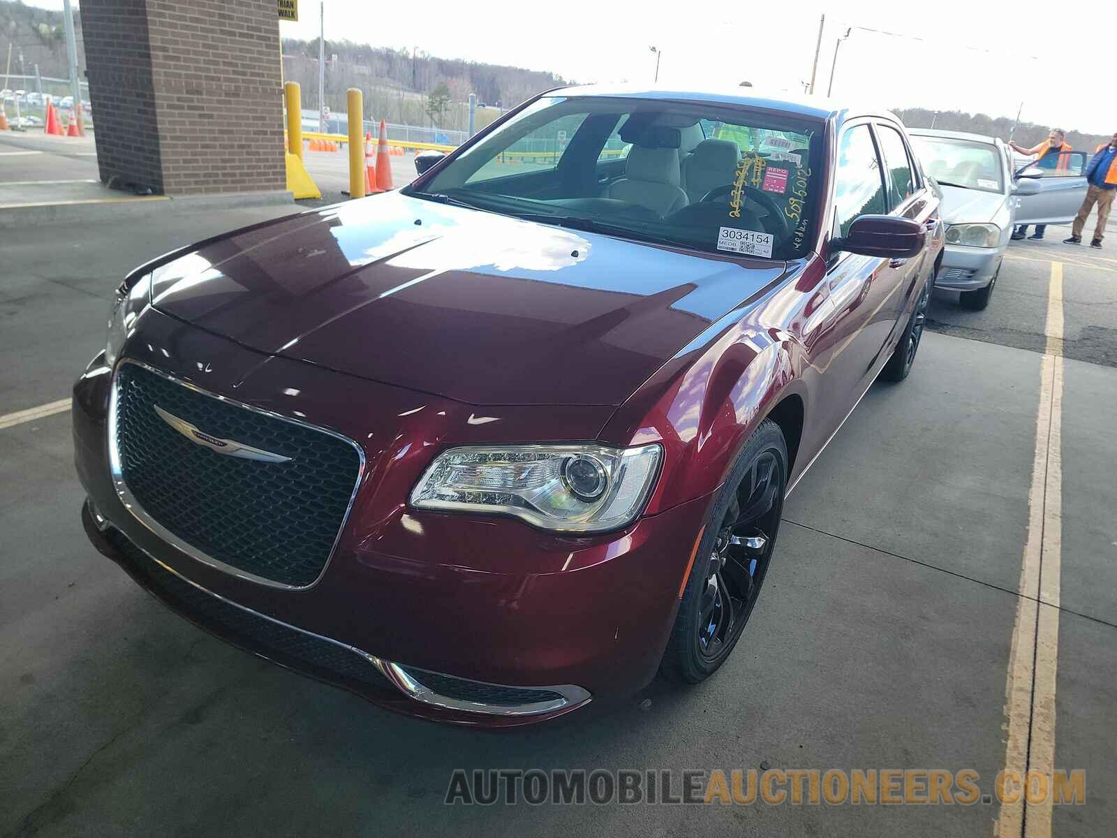 2C3CCAAGXKH592774 Chrysler 300 2019