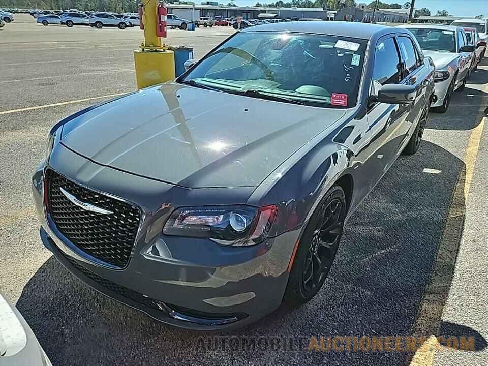 2C3CCABG1KH516570 Chrysler 300 2019