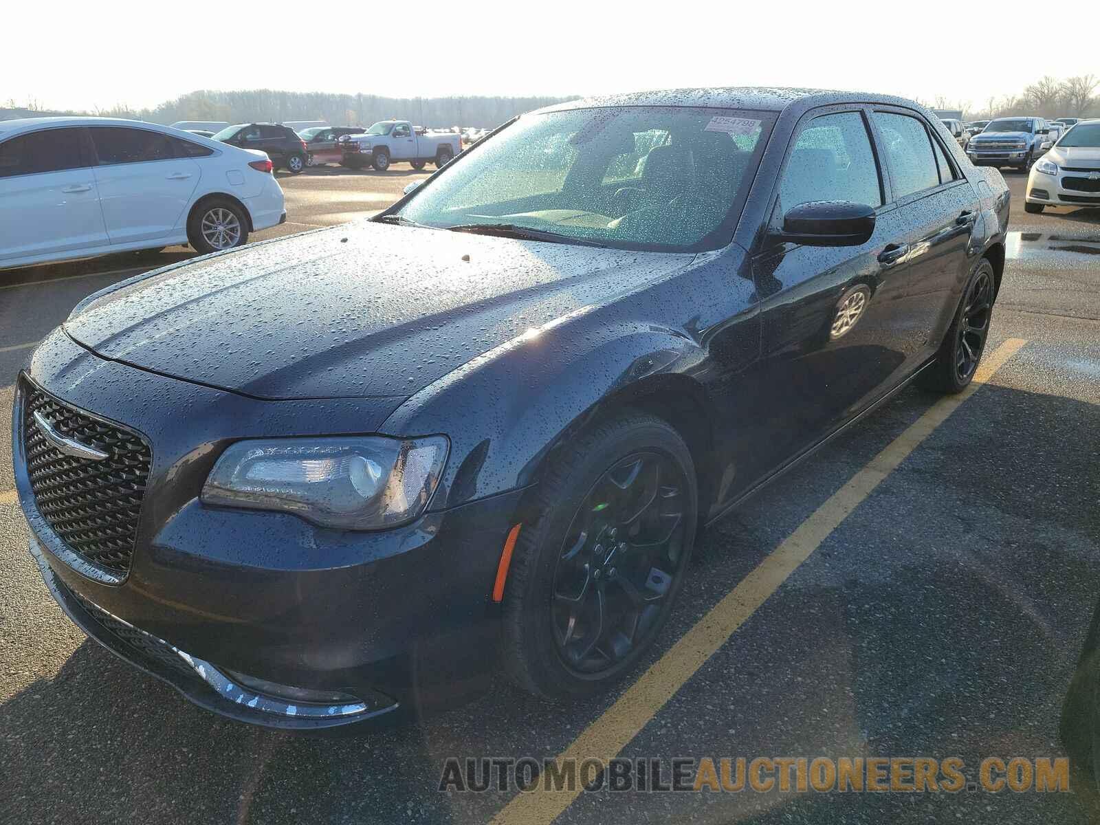 2C3CCABG1KH559399 Chrysler 300 2019