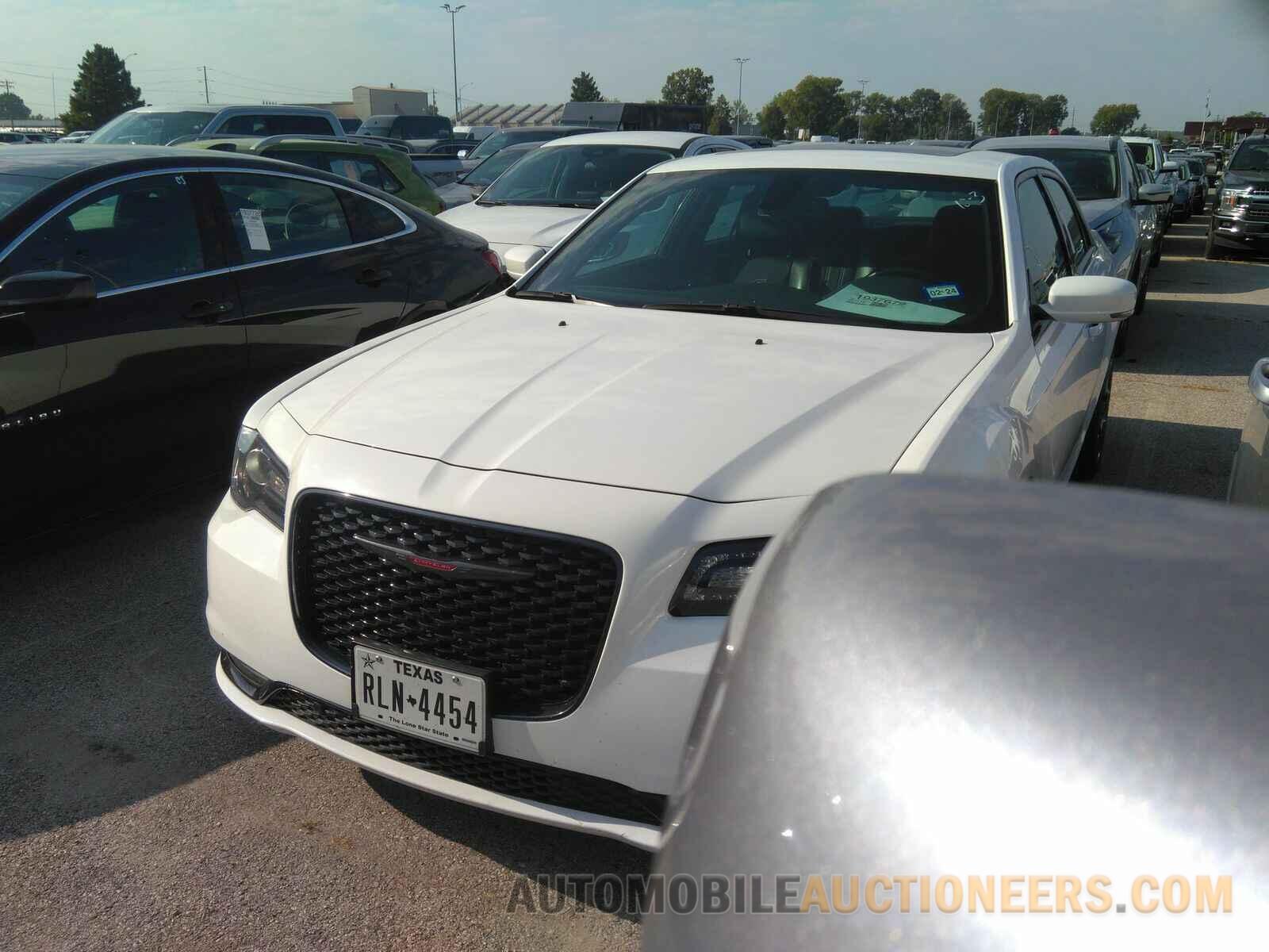 2C3CCABG1NH123124 Chrysler 300 2022