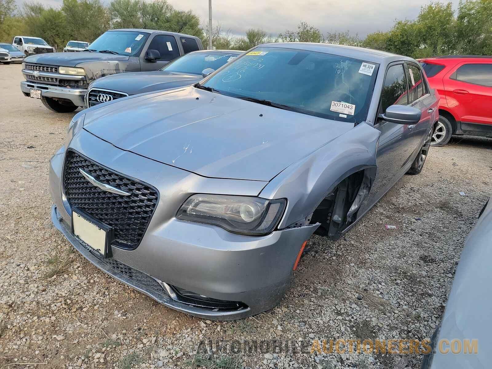 2C3CCABG2JH214476 Chrysler 300 2018