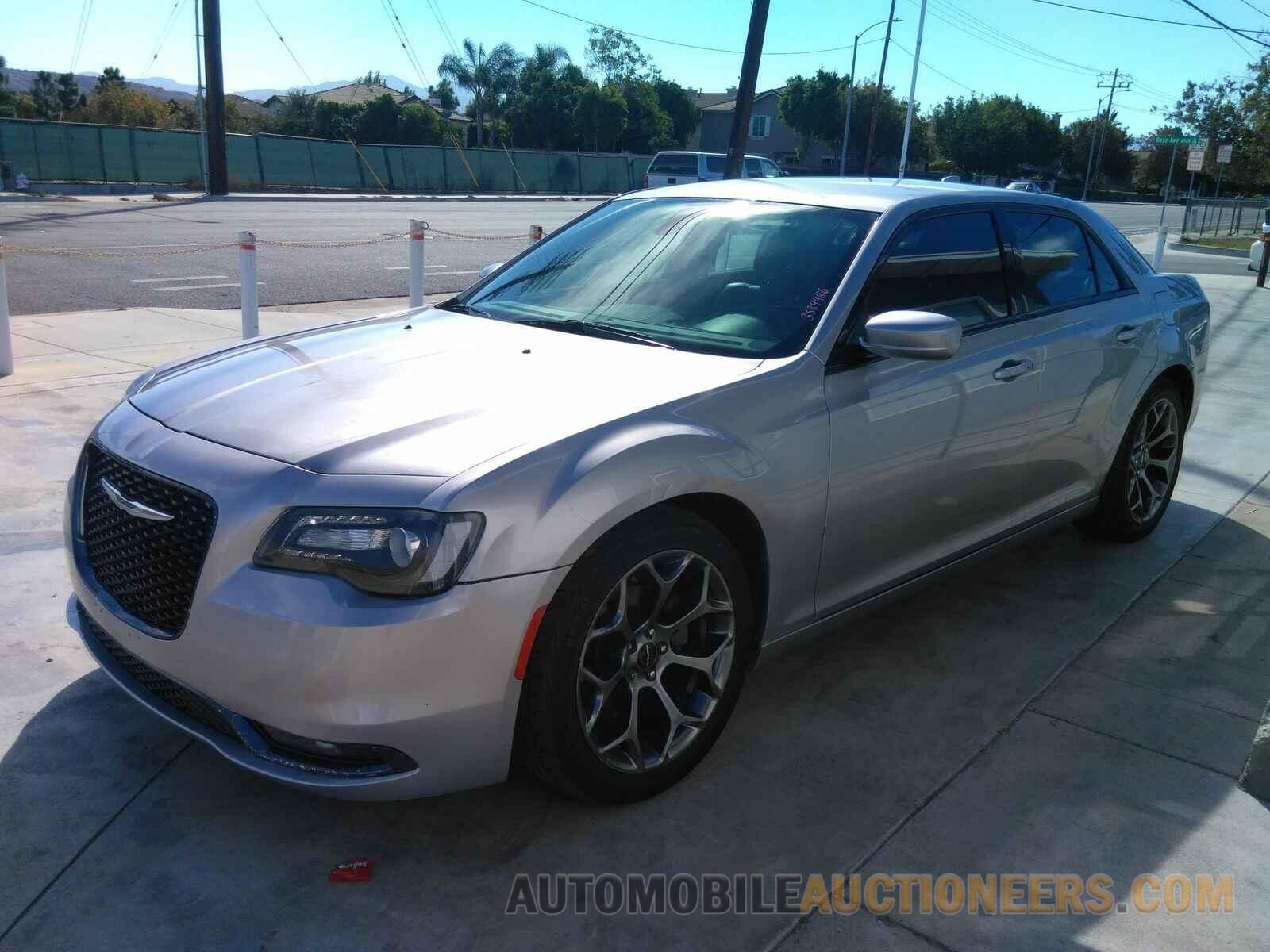 2C3CCABG4HH663457 Chrysler 300 2017