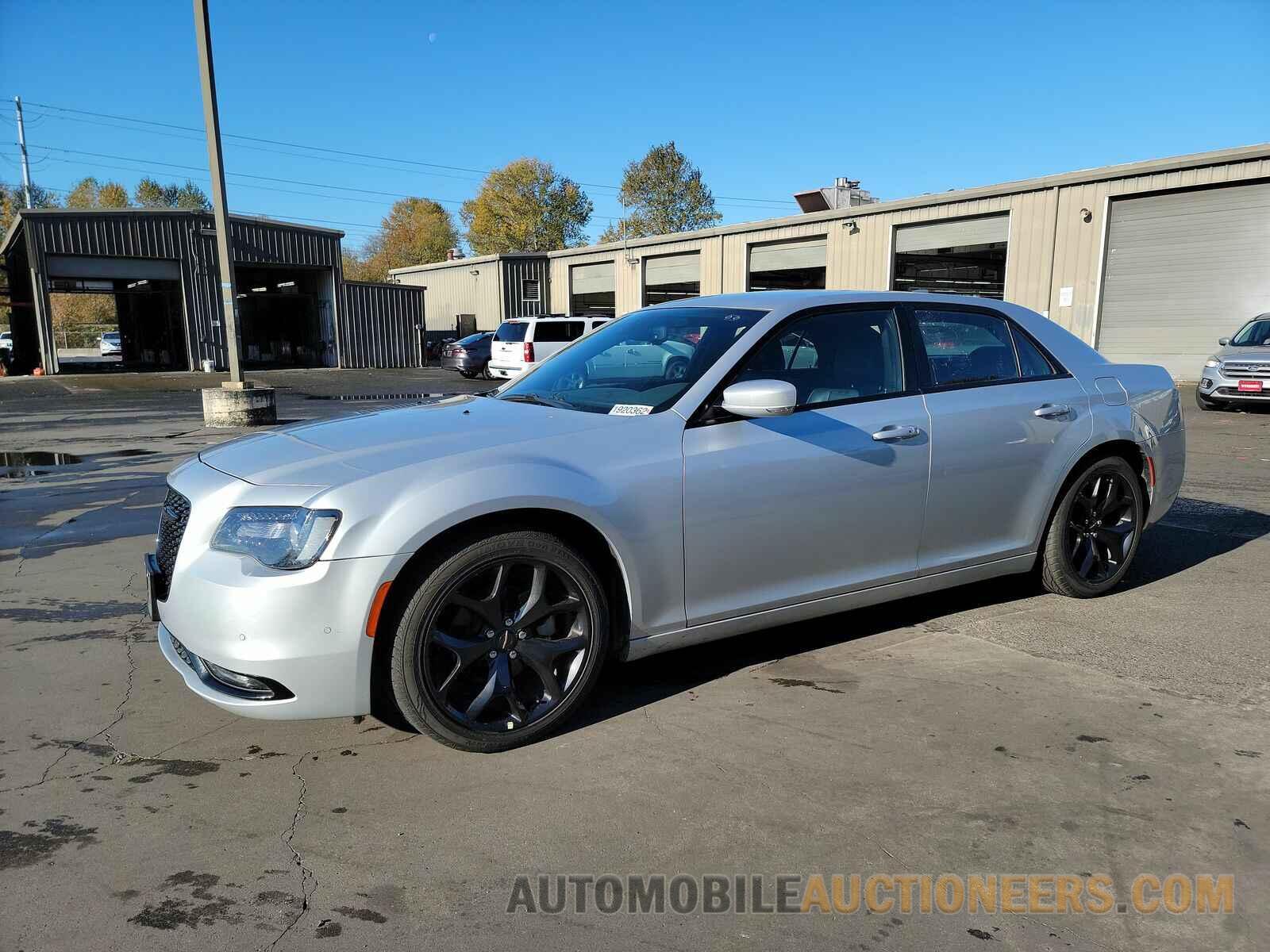 2C3CCABG4MH589032 Chrysler 300 2021