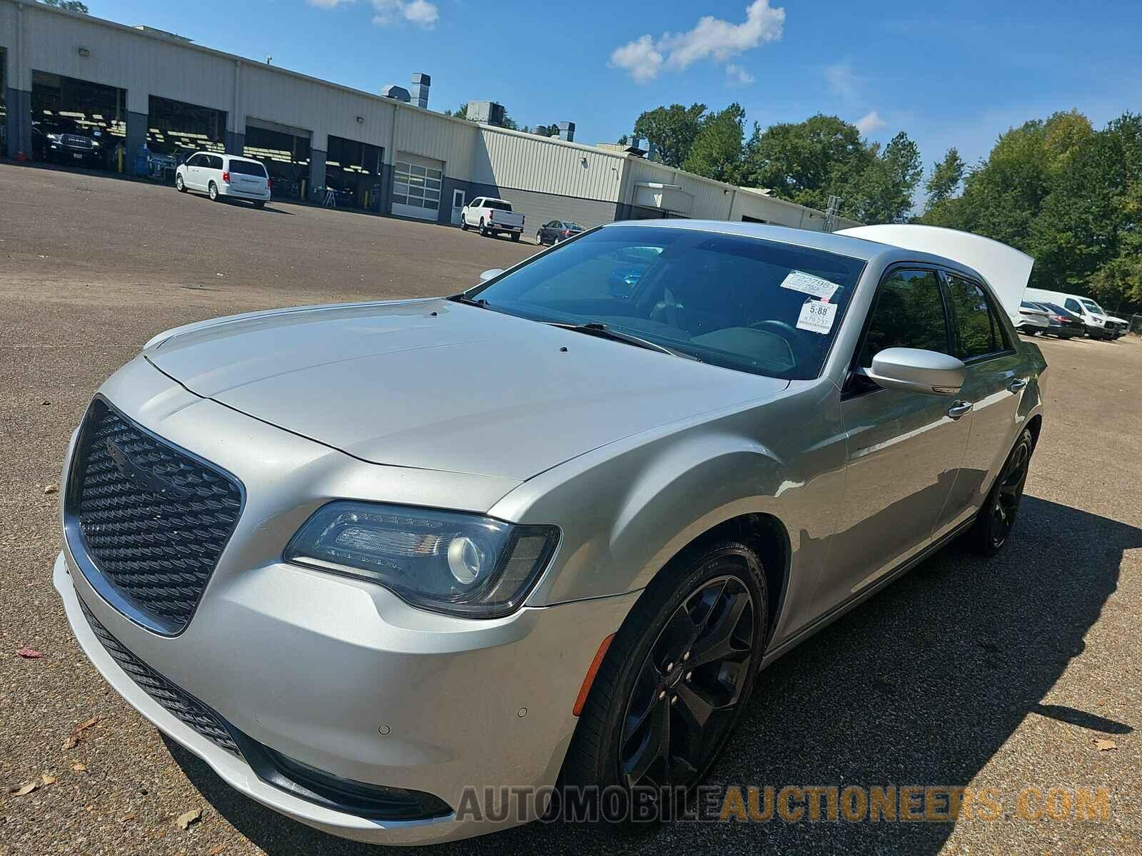 2C3CCABG7MH525552 Chrysler  2021