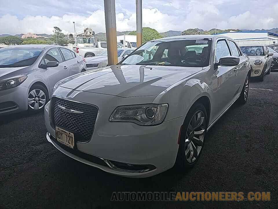 2C3CCAEG9KH697865 Chrysler 300 Limited 2019