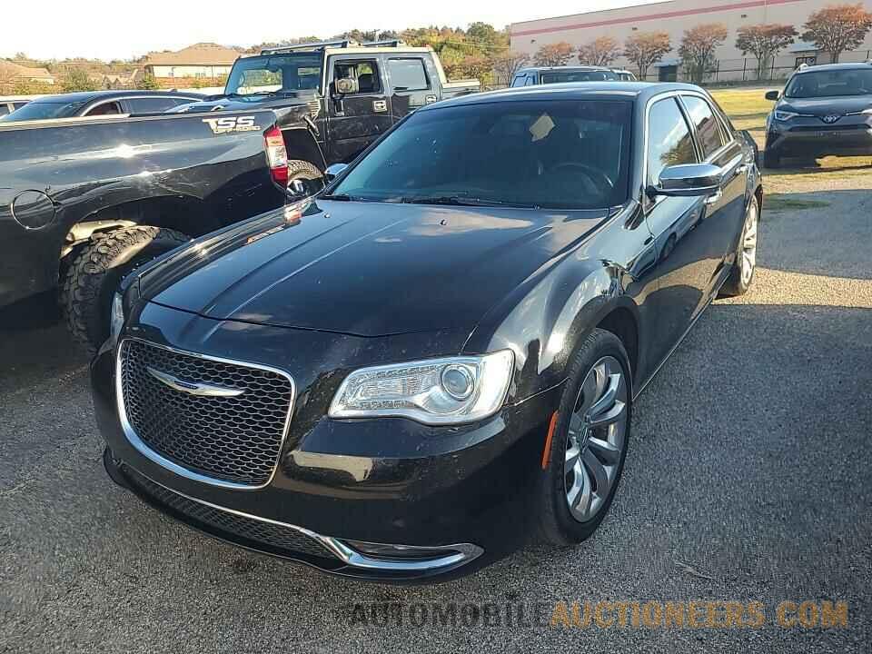 2C3CCAEGXKH536313 Chrysler 300 Limited 2019