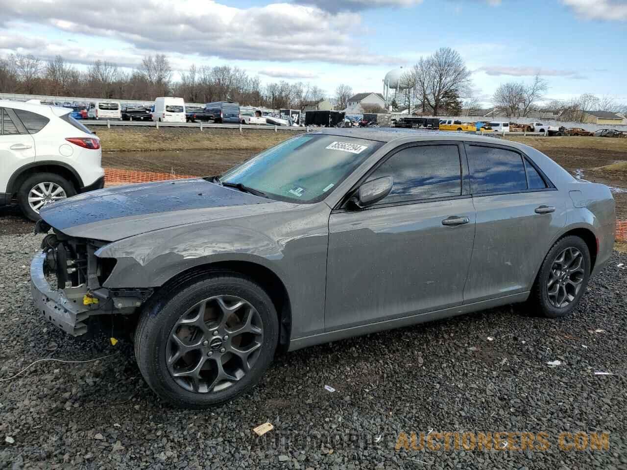 2C3CCAGG5HH586123 CHRYSLER 300 2017