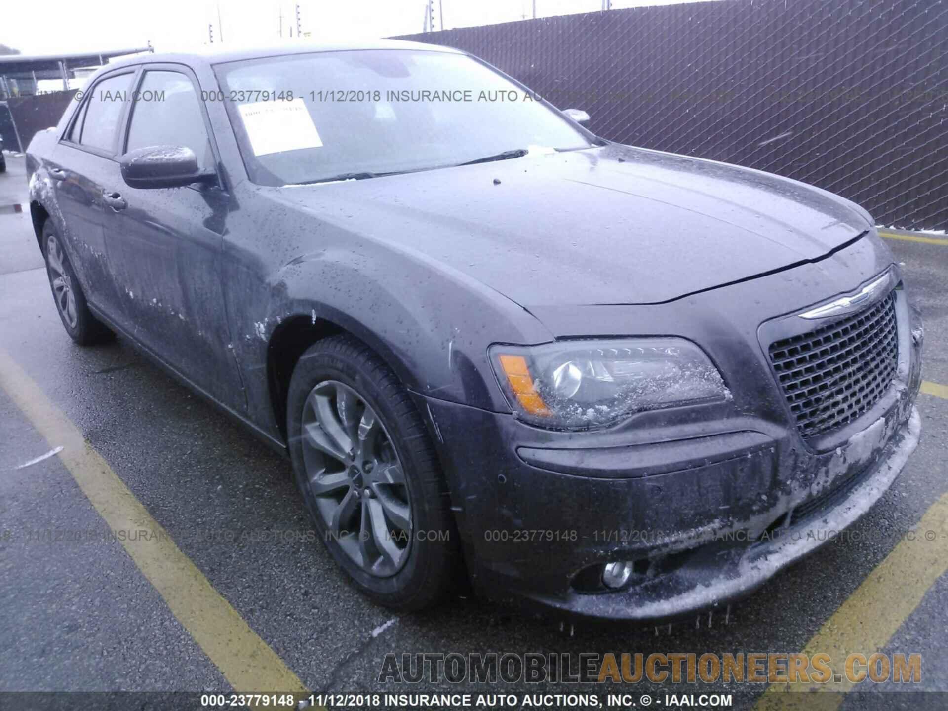 2C3CCAGT3EH331883 Chrysler 300 2014