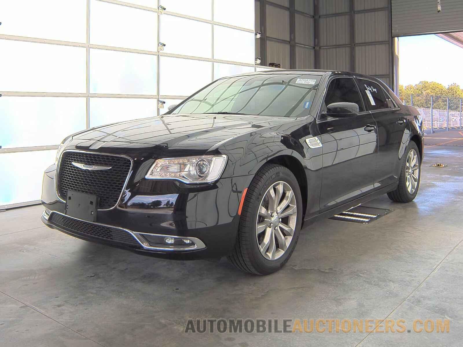 2C3CCARG9JH208356 Chrysler 300 2018