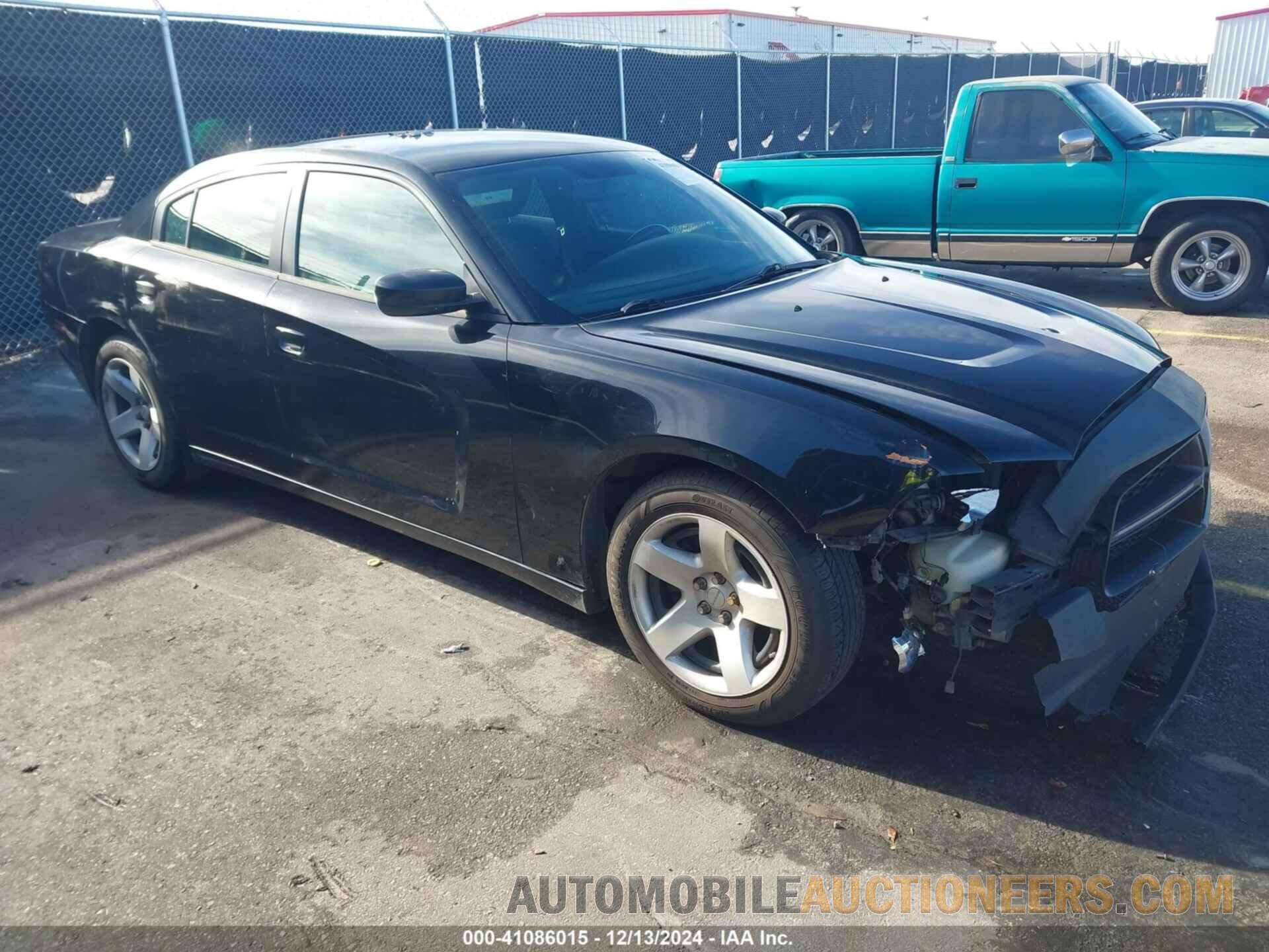 2C3CDXAT8DH660490 DODGE CHARGER 2013