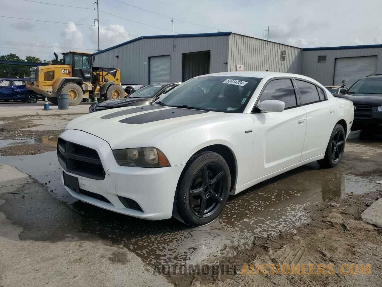 2C3CDXAT9DH721068 DODGE CHARGER 2013