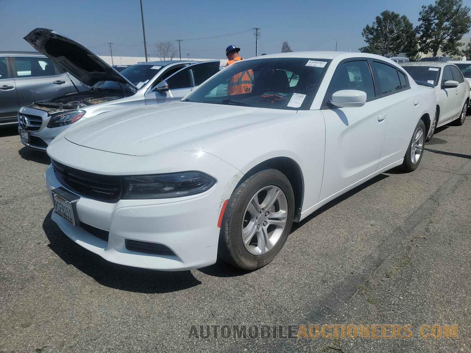 2C3CDXBG3KH640842 Dodge Charger 2019