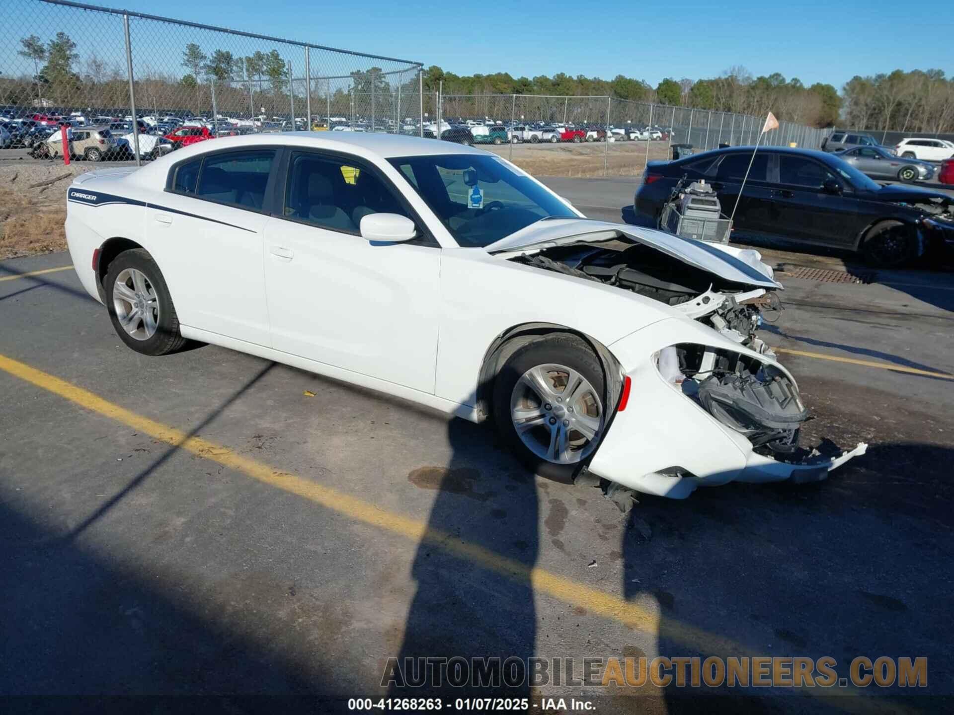 2C3CDXBG5GH205392 DODGE CHARGER 2016