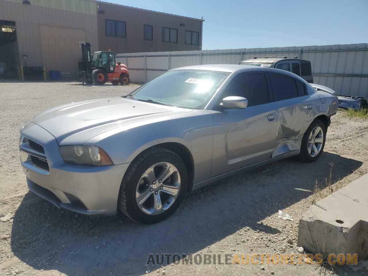 2C3CDXBG9DH734968 DODGE CHARGER 2013