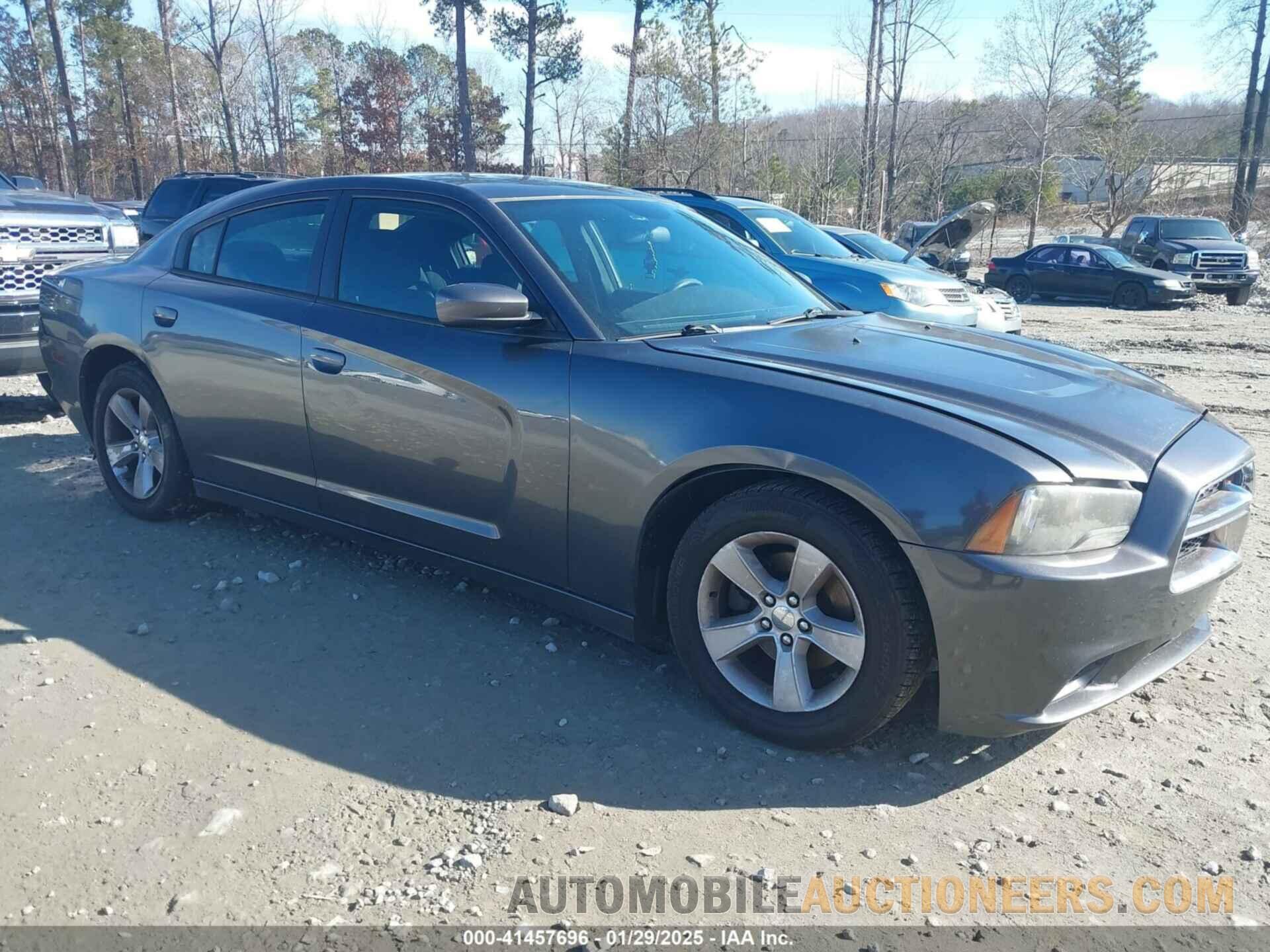 2C3CDXBGXDH636516 DODGE CHARGER 2013