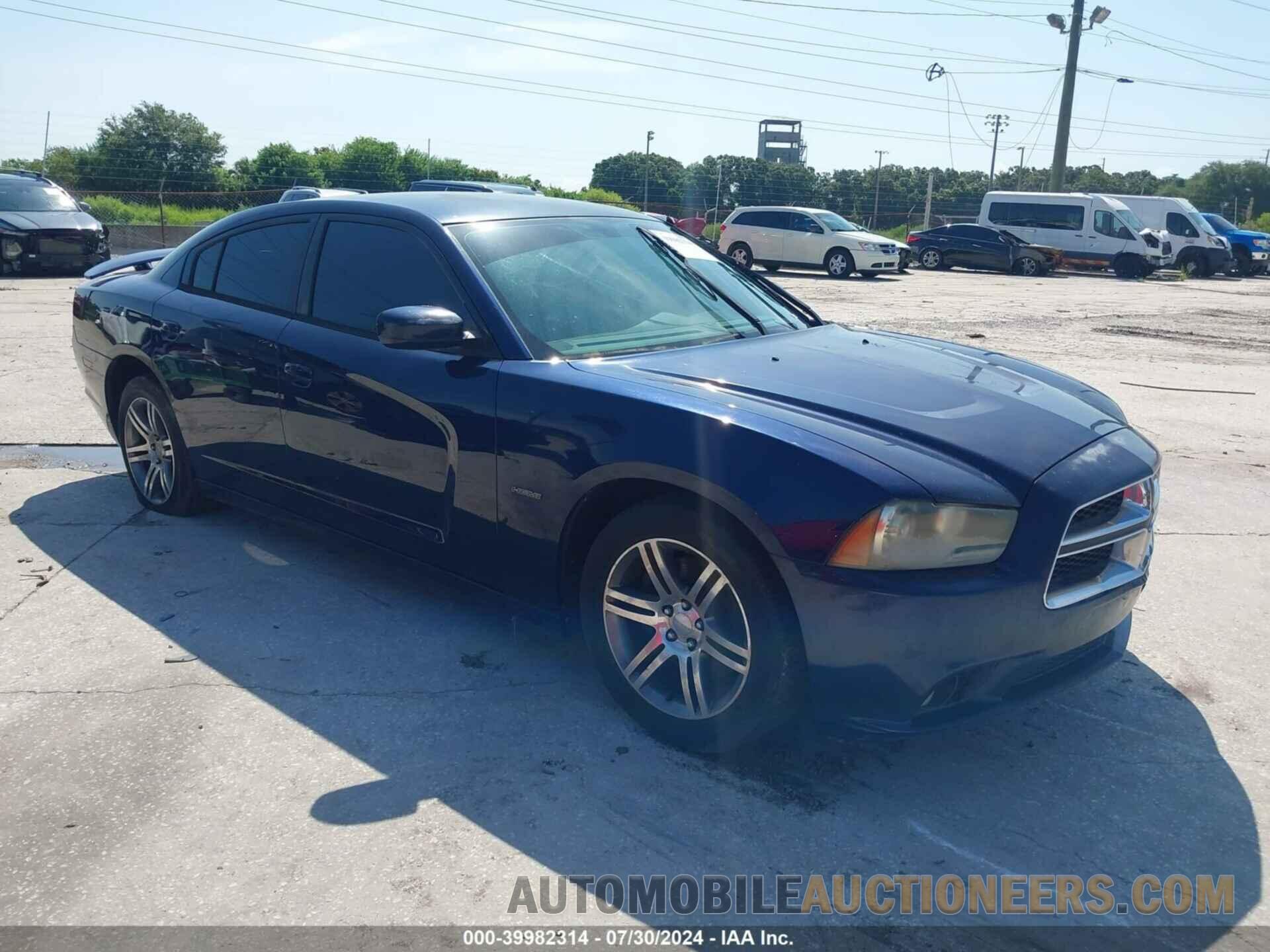 2C3CDXCT4DH563655 DODGE CHARGER 2013