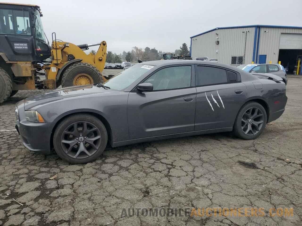 2C3CDXHG4DH656025 DODGE CHARGER 2013