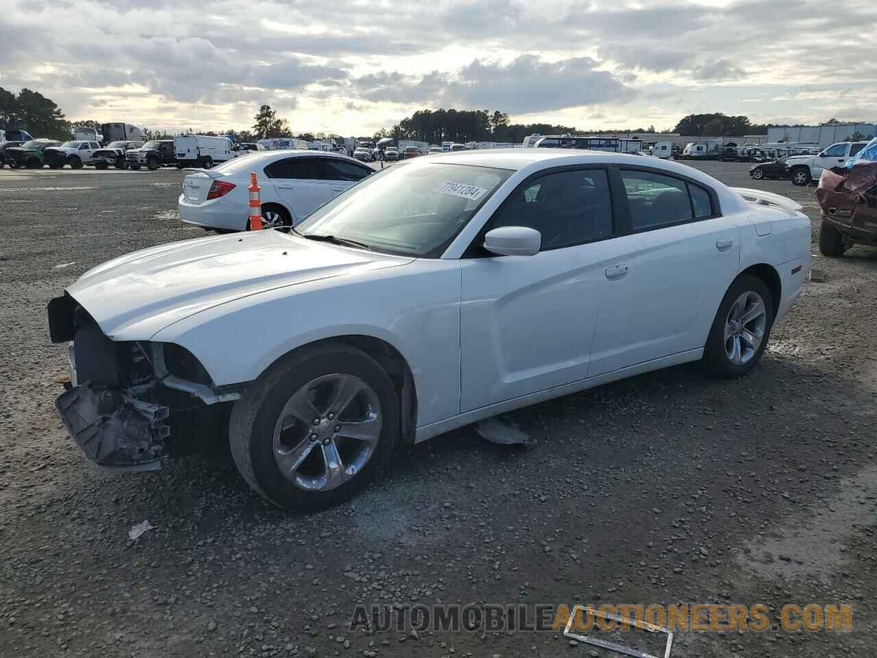 2C3CDXHG5DH558623 DODGE CHARGER 2013