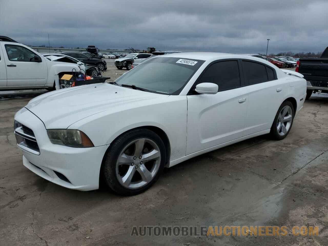 2C3CDXHG5EH282588 DODGE CHARGER 2014