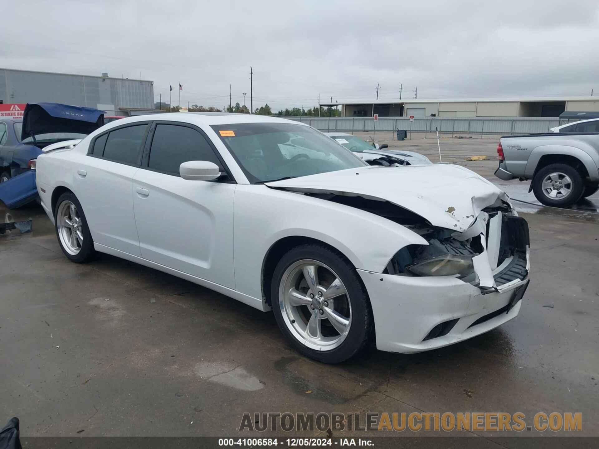 2C3CDXHG6DH542589 DODGE CHARGER 2013