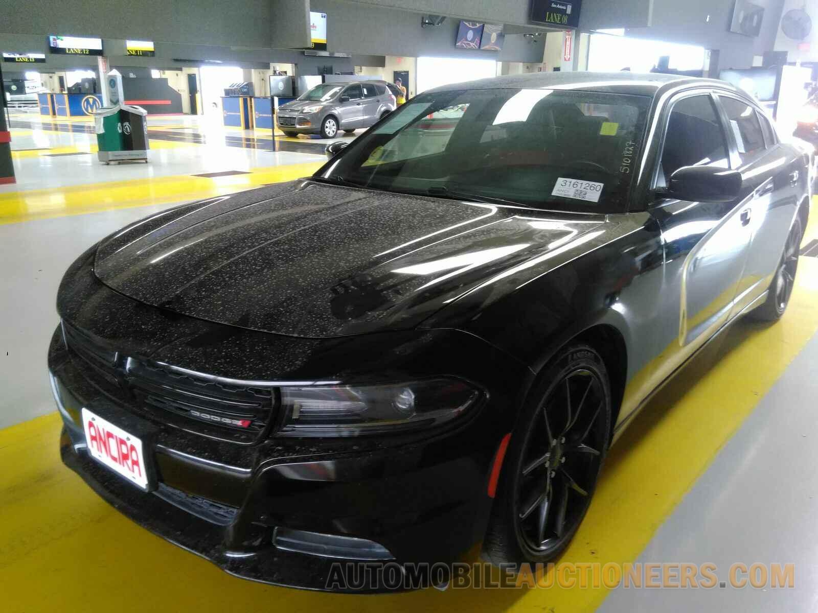 2C3CDXHG8FH725527 Dodge Charger 2015