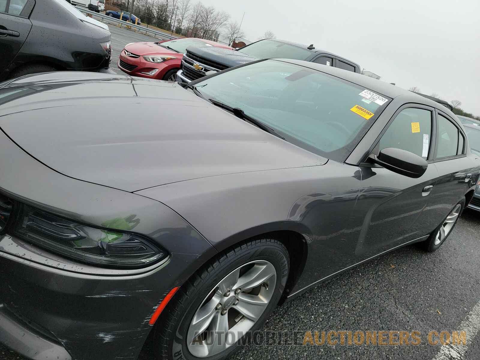 2C3CDXHG8FH794623 Dodge Charger 2015