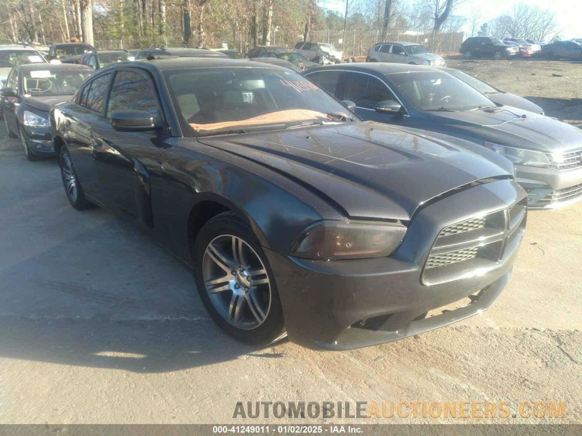 2C3CDXHGXDH570928 DODGE CHARGER 2013