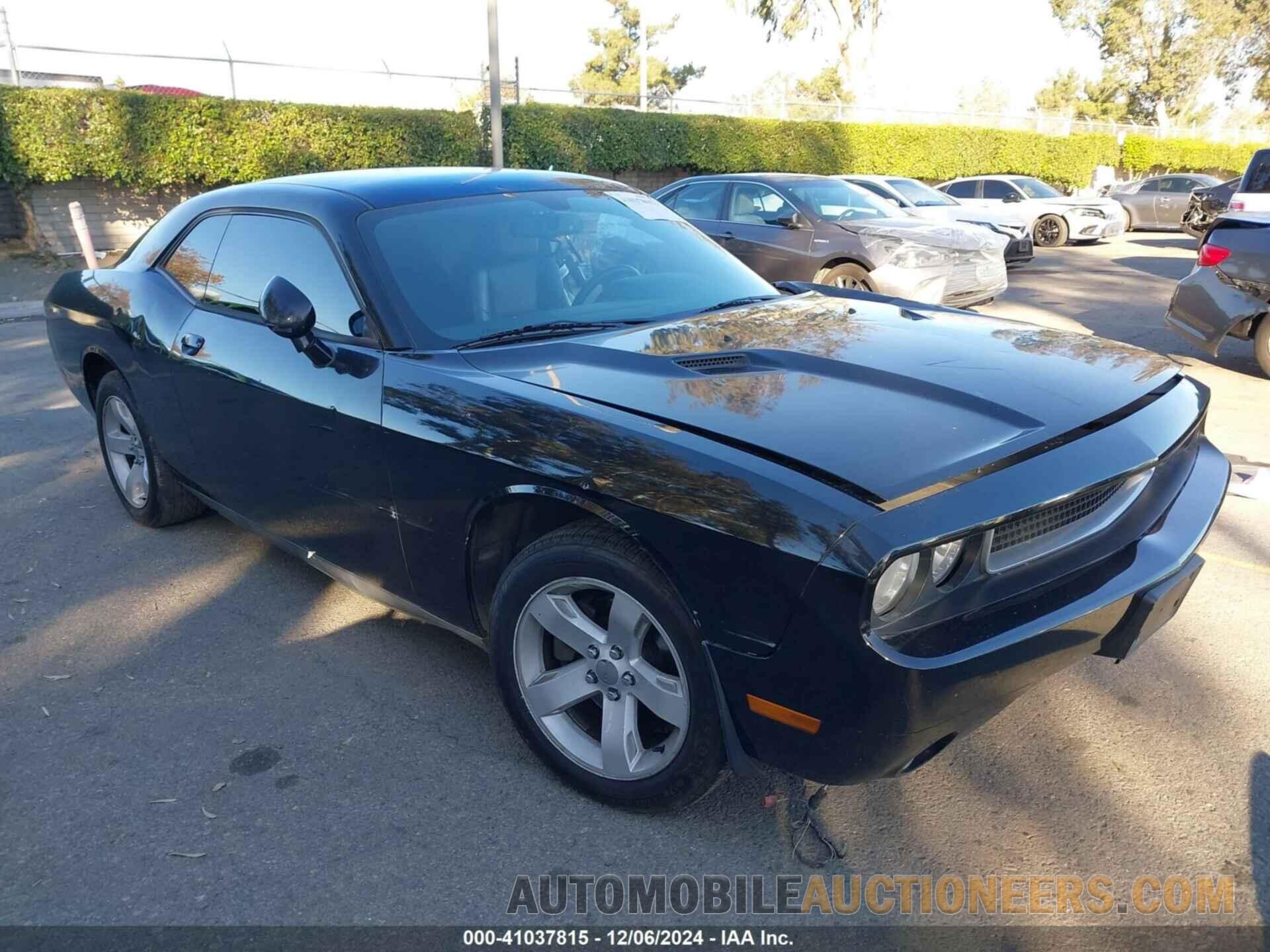 2C3CDYAG6DH582428 DODGE CHALLENGER 2013