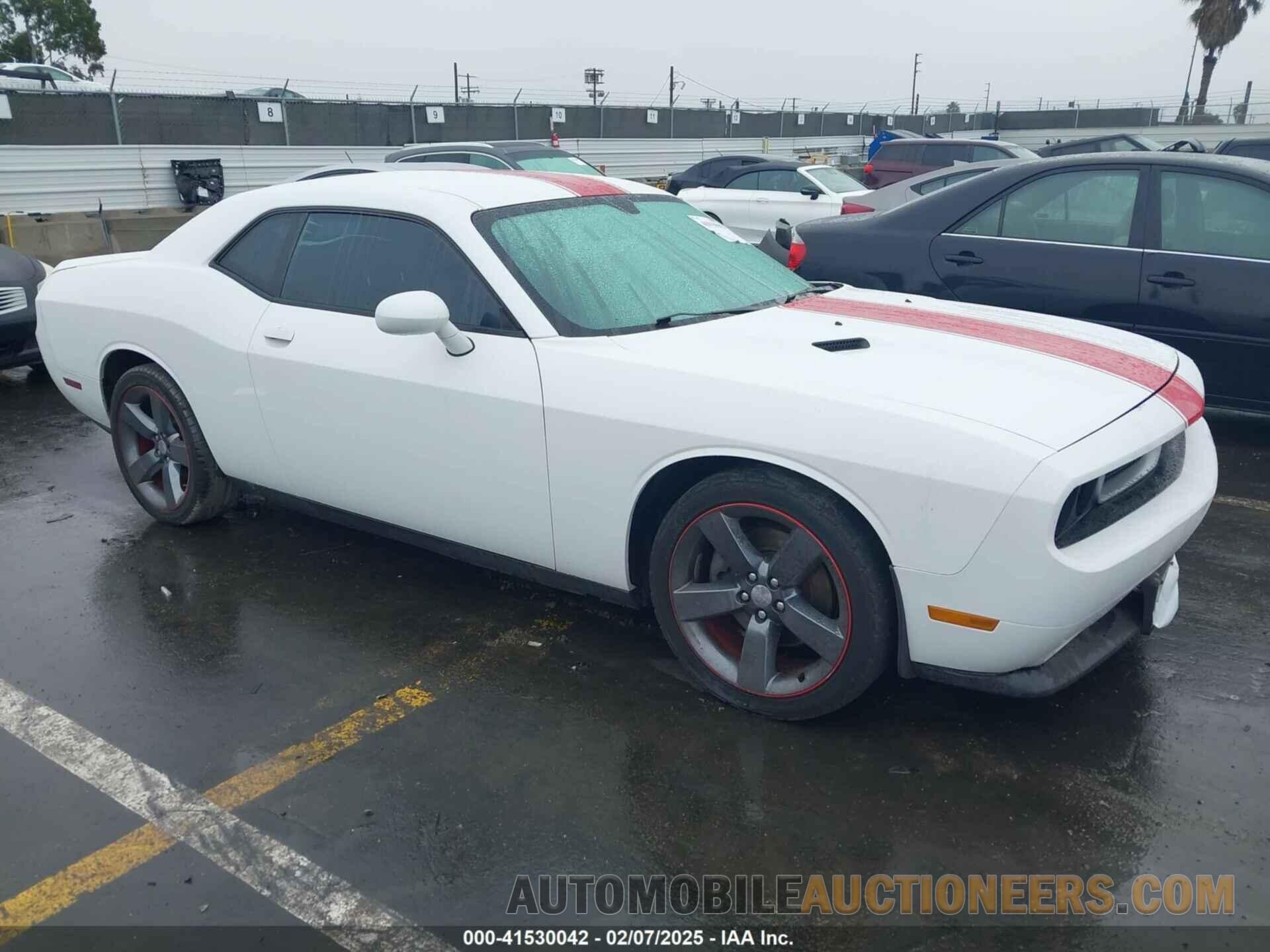 2C3CDYAG7DH736726 DODGE CHALLENGER 2013