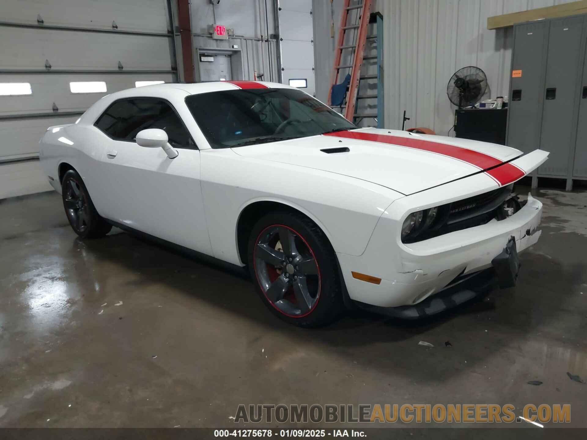 2C3CDYAG8DH554016 DODGE CHALLENGER 2013