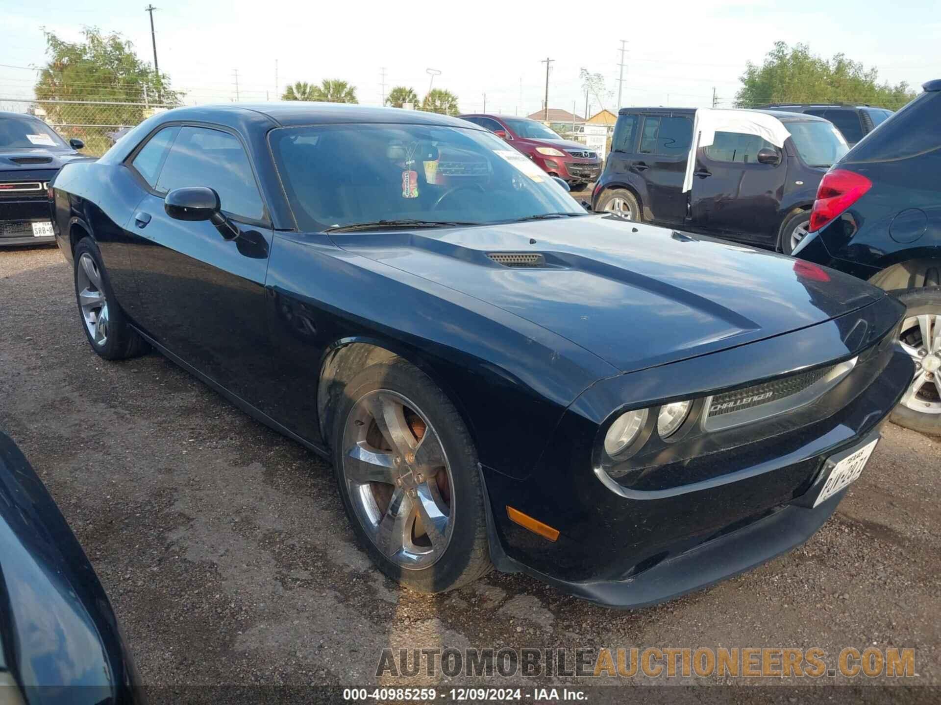 2C3CDYAG8DH612674 DODGE CHALLENGER 2013