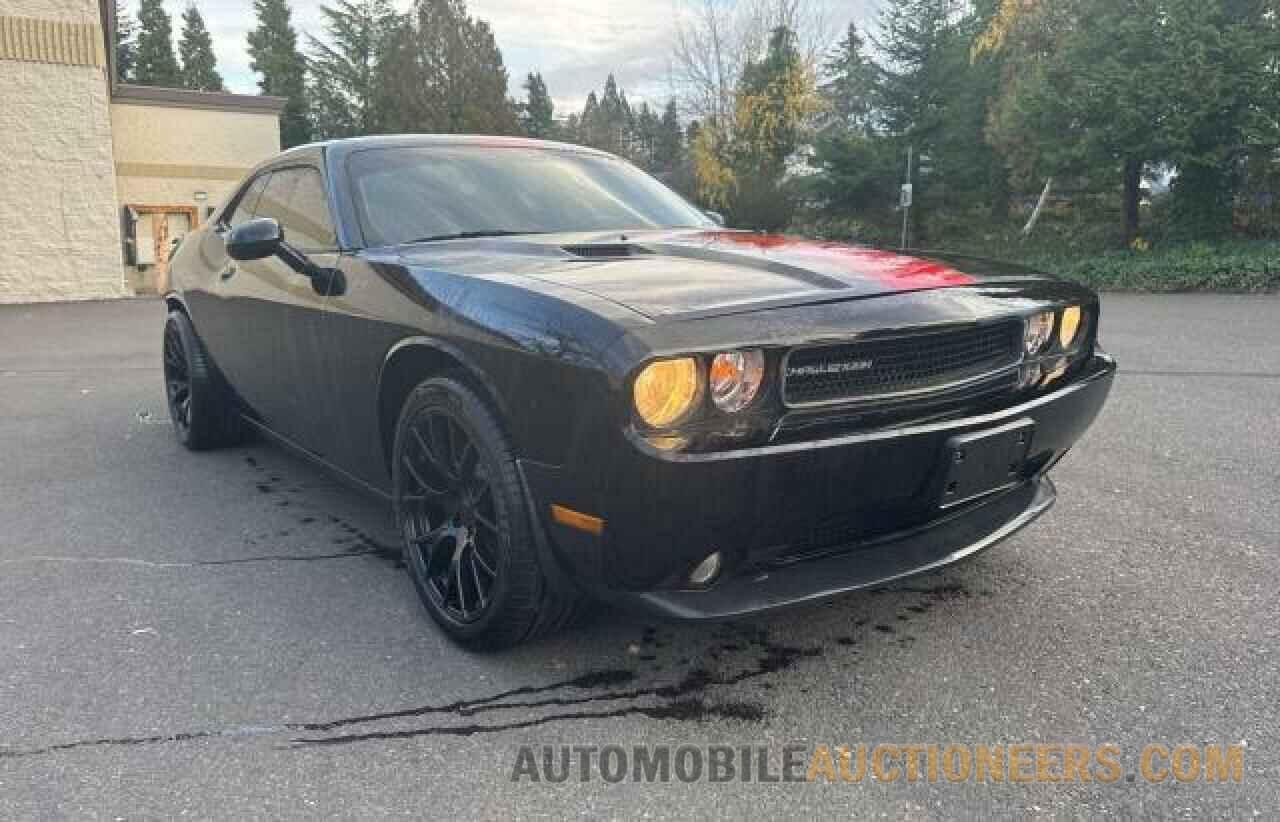 2C3CDYAGXDH549092 DODGE CHALLENGER 2013