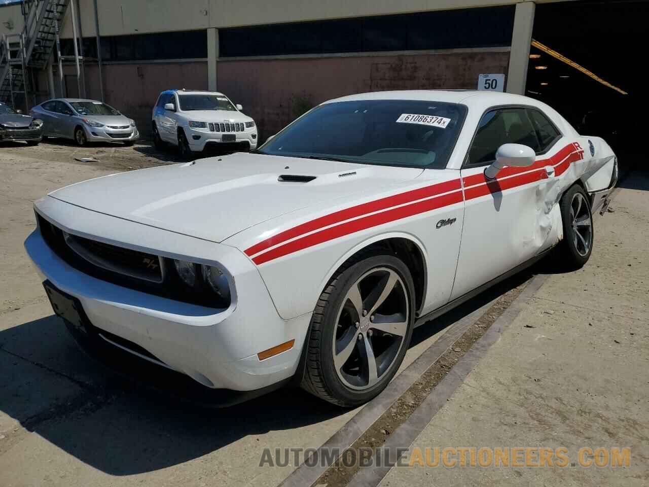 2C3CDYBT2DH729193 DODGE CHALLENGER 2013