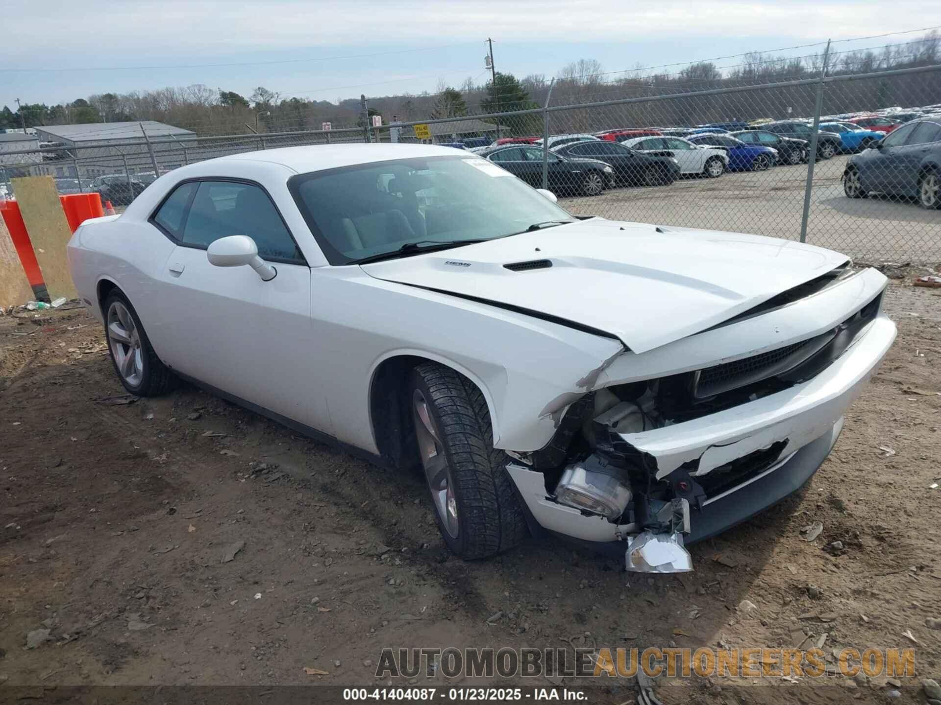 2C3CDYBT8DH724368 DODGE CHALLENGER 2013