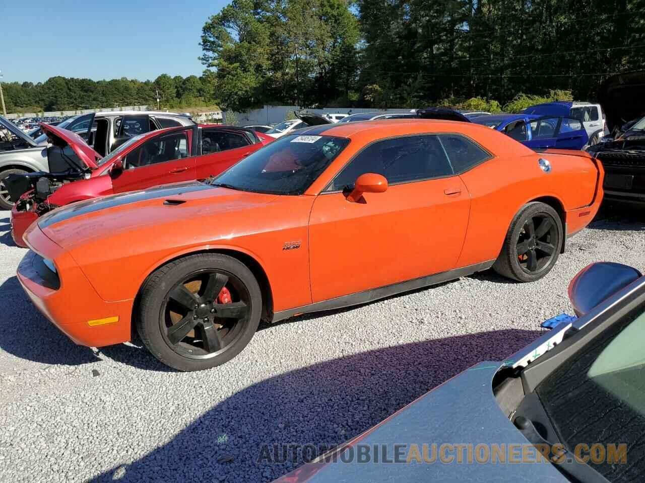 2C3CDYCJ7DH740574 DODGE CHALLENGER 2013