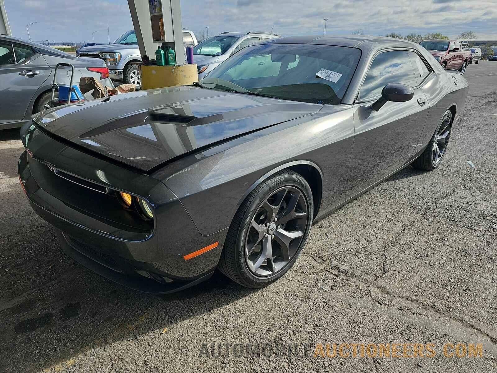 2C3CDZAG0HH639976 Dodge Challenger 2017